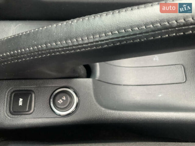 Красный Шкода Фабия, объемом двигателя 1.2 л и пробегом 222 тыс. км за 7800 $, фото 36 на Automoto.ua