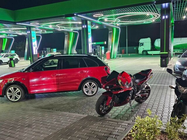Червоний Шкода Фабія, об'ємом двигуна 1.2 л та пробігом 170 тис. км за 5900 $, фото 1 на Automoto.ua