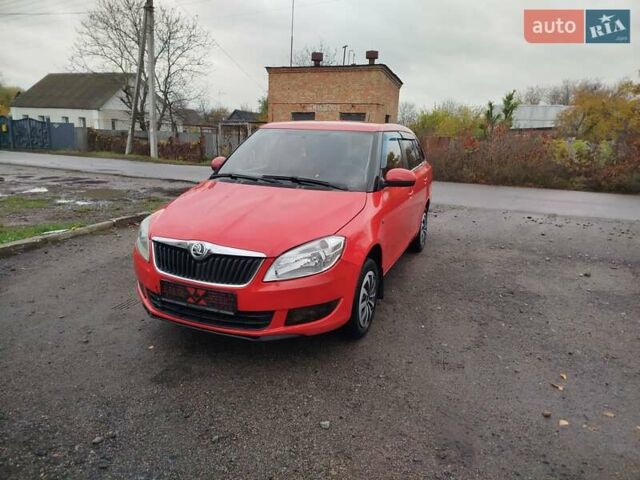 Червоний Шкода Фабія, об'ємом двигуна 1.4 л та пробігом 216 тис. км за 4700 $, фото 14 на Automoto.ua