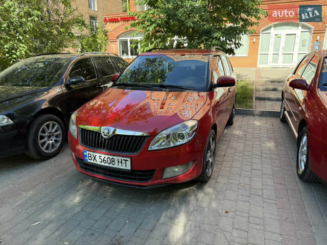 Красный Шкода Фабия, объемом двигателя 1.2 л и пробегом 300 тыс. км за 6500 $, фото 16 на Automoto.ua