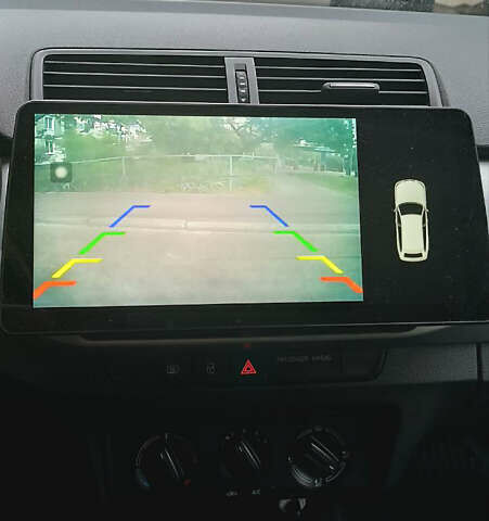 Красный Шкода Фабия, объемом двигателя 1 л и пробегом 258 тыс. км за 6400 $, фото 11 на Automoto.ua