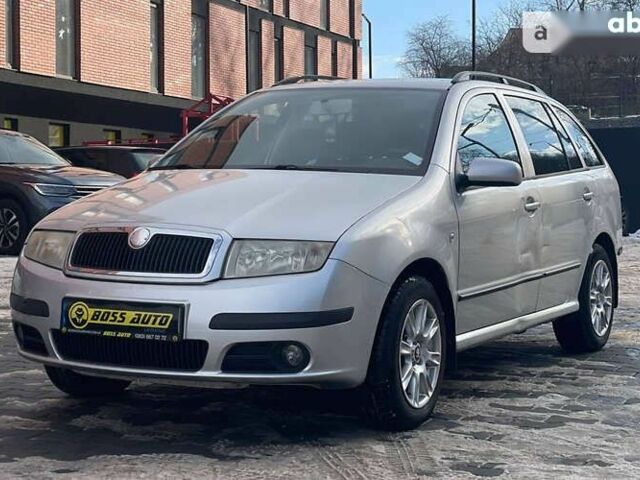 Шкода Фабія, об'ємом двигуна 1.4 л та пробігом 215 тис. км за 4700 $, фото 2 на Automoto.ua