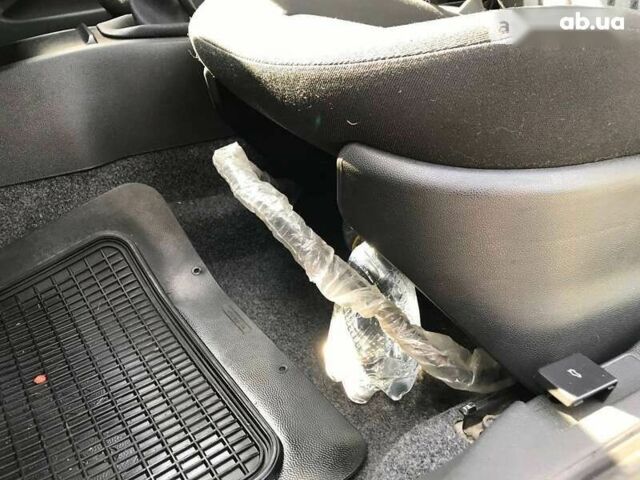 Шкода Фабия, объемом двигателя 1.2 л и пробегом 46 тыс. км за 5590 $, фото 18 на Automoto.ua