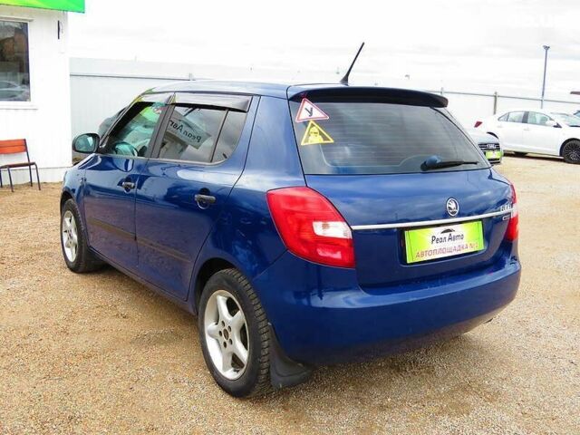 Шкода Фабія, об'ємом двигуна 0 л та пробігом 212 тис. км за 5600 $, фото 1 на Automoto.ua