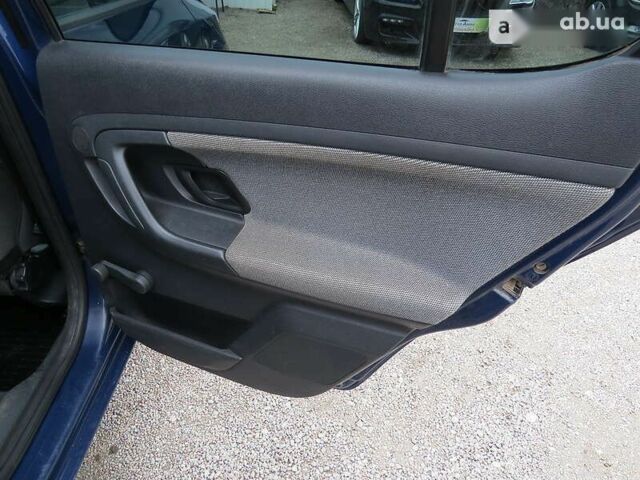 Шкода Фабія, об'ємом двигуна 0 л та пробігом 212 тис. км за 5600 $, фото 12 на Automoto.ua