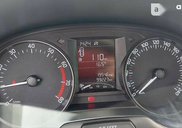 Шкода Фабия, объемом двигателя 1 л и пробегом 99 тыс. км за 7699 $, фото 15 на Automoto.ua