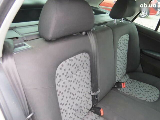 Шкода Фабия, объемом двигателя 1.2 л и пробегом 273 тыс. км за 3800 $, фото 13 на Automoto.ua