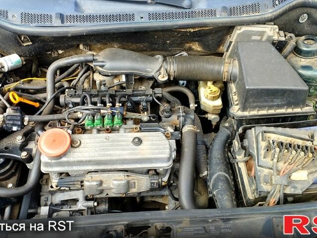 Шкода Фабия, объемом двигателя 1.4 л и пробегом 308 тыс. км за 3000 $, фото 4 на Automoto.ua