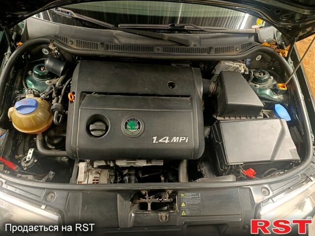 Шкода Фабия, объемом двигателя 1.4 л и пробегом 175 тыс. км за 3100 $, фото 5 на Automoto.ua