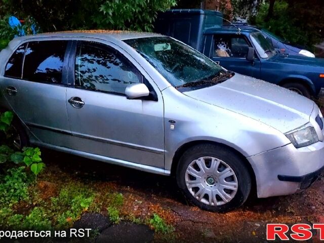 Шкода Фабия, объемом двигателя 1.9 л и пробегом 200 тыс. км за 2950 $, фото 1 на Automoto.ua