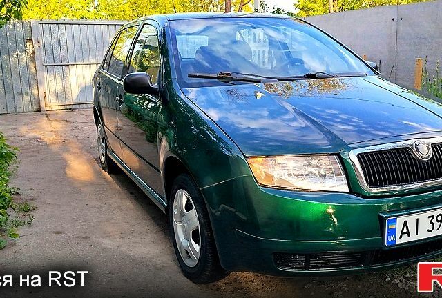 Шкода Фабия, объемом двигателя 1.4 л и пробегом 200 тыс. км за 3200 $, фото 2 на Automoto.ua