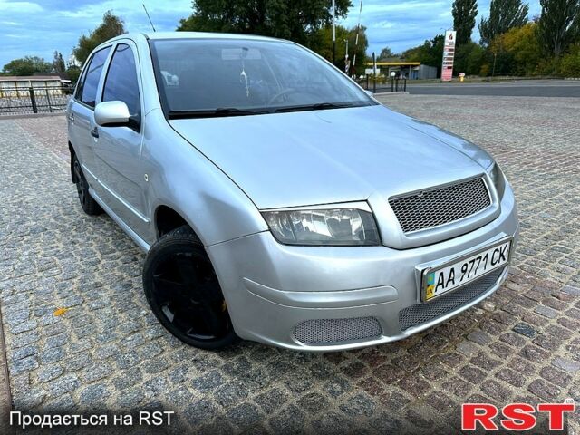 Шкода Фабія, об'ємом двигуна 1.2 л та пробігом 243 тис. км за 3000 $, фото 2 на Automoto.ua