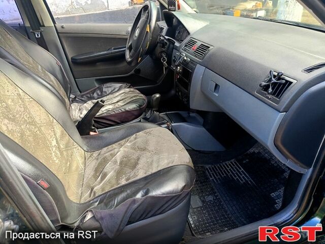Шкода Фабія, об'ємом двигуна 1.4 л та пробігом 0 тис. км за 2300 $, фото 6 на Automoto.ua