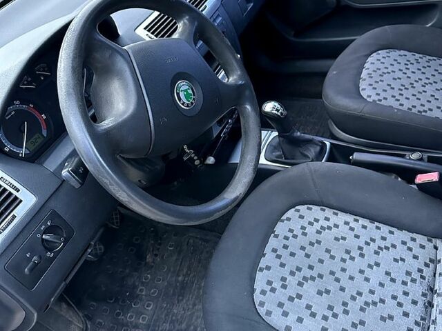 Шкода Фабія, об'ємом двигуна 1.2 л та пробігом 243 тис. км за 3000 $, фото 7 на Automoto.ua