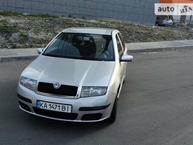 Шкода Фабія, об'ємом двигуна 1.2 л та пробігом 267 тис. км за 3500 $, фото 4 на Automoto.ua