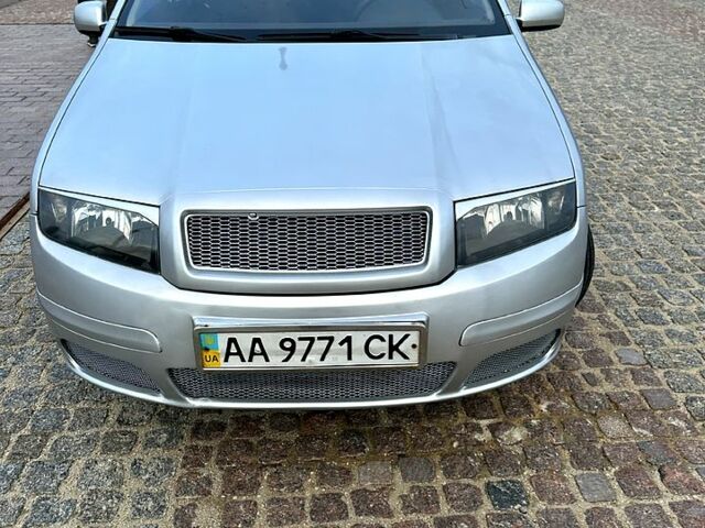 Шкода Фабія, об'ємом двигуна 1.2 л та пробігом 243 тис. км за 3000 $, фото 1 на Automoto.ua