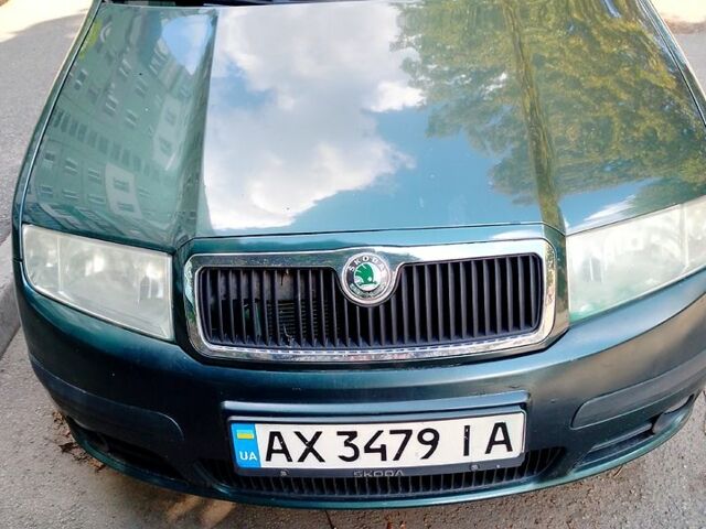 Шкода Фабия, объемом двигателя 1.4 л и пробегом 163 тыс. км за 3350 $, фото 2 на Automoto.ua