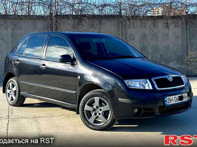 Шкода Фабія, об'ємом двигуна 1.4 л та пробігом 207 тис. км за 3750 $, фото 3 на Automoto.ua