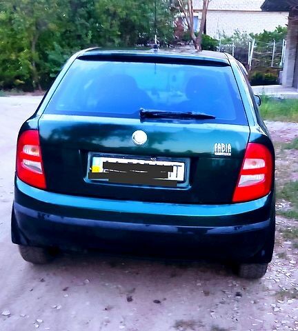 Шкода Фабия, объемом двигателя 1.4 л и пробегом 165 тыс. км за 2700 $, фото 1 на Automoto.ua