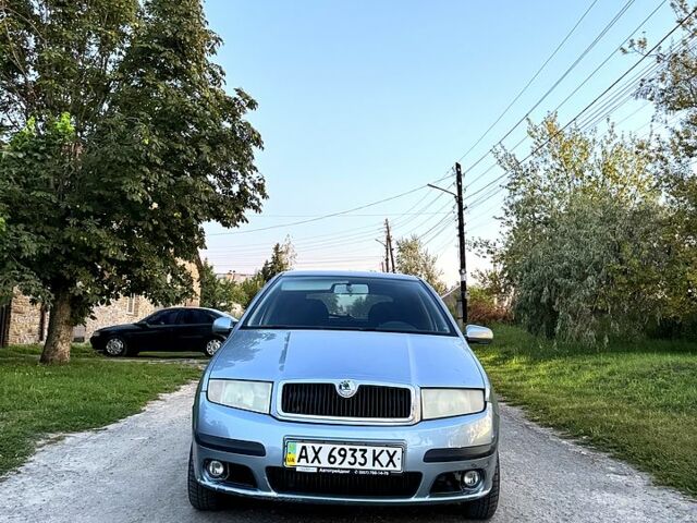 Шкода Фабия, объемом двигателя 1.2 л и пробегом 115 тыс. км за 2250 $, фото 1 на Automoto.ua