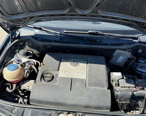 Шкода Фабия, объемом двигателя 1.2 л и пробегом 251 тыс. км за 4450 $, фото 25 на Automoto.ua