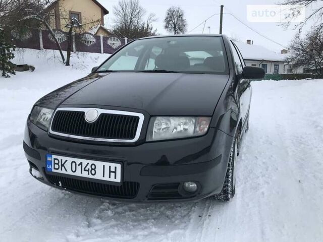 Шкода Фабия, объемом двигателя 1.2 л и пробегом 178 тыс. км за 4100 $, фото 1 на Automoto.ua