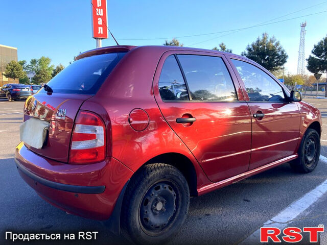 Шкода Фабия, объемом двигателя 1.2 л и пробегом 217 тыс. км за 3800 $, фото 1 на Automoto.ua