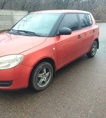 Шкода Фабия, объемом двигателя 1.2 л и пробегом 289 тыс. км за 4500 $, фото 4 на Automoto.ua