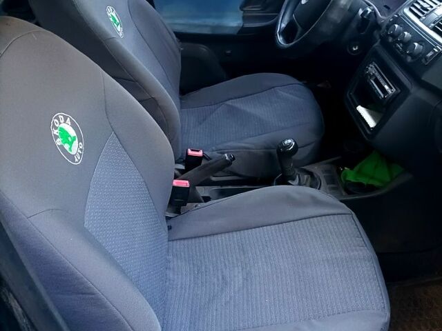 Шкода Фабія, об'ємом двигуна 1.4 л та пробігом 175 тис. км за 4000 $, фото 3 на Automoto.ua