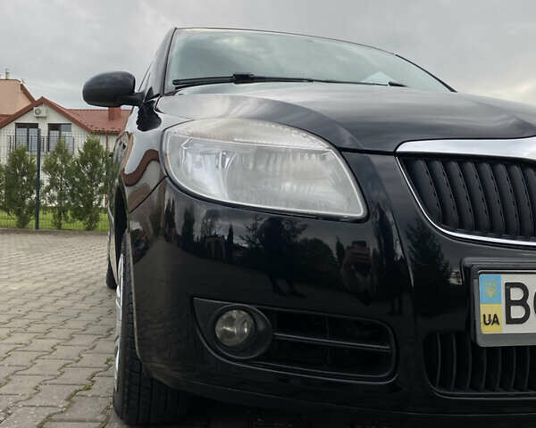 Шкода Фабія, об'ємом двигуна 1.4 л та пробігом 272 тис. км за 4500 $, фото 17 на Automoto.ua