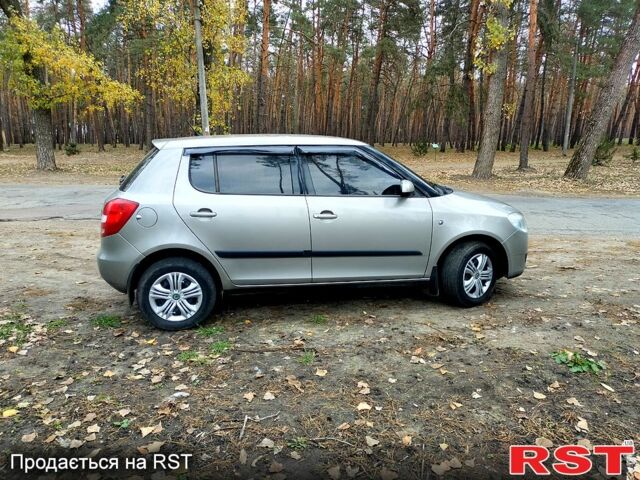 Шкода Фабія, об'ємом двигуна 1.2 л та пробігом 241 тис. км за 4500 $, фото 3 на Automoto.ua