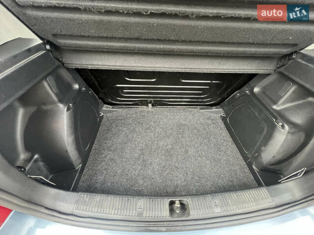 Шкода Фабия, объемом двигателя 1.2 л и пробегом 227 тыс. км за 3600 $, фото 12 на Automoto.ua