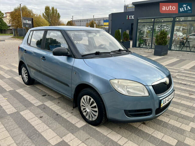 Шкода Фабия, объемом двигателя 1.2 л и пробегом 227 тыс. км за 3600 $, фото 3 на Automoto.ua