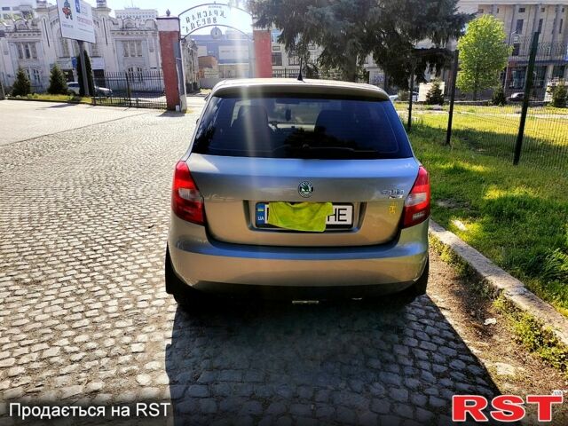 Шкода Фабія, об'ємом двигуна 1.2 л та пробігом 223 тис. км за 5000 $, фото 1 на Automoto.ua