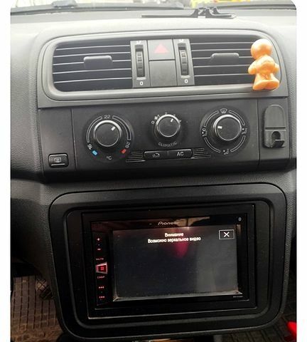 Шкода Фабия, объемом двигателя 1.2 л и пробегом 289 тыс. км за 4500 $, фото 3 на Automoto.ua