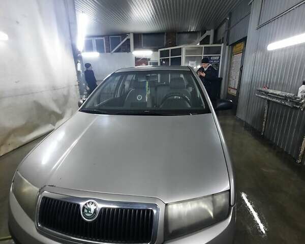 Шкода Фабия, объемом двигателя 1.2 л и пробегом 220 тыс. км за 4500 $, фото 1 на Automoto.ua