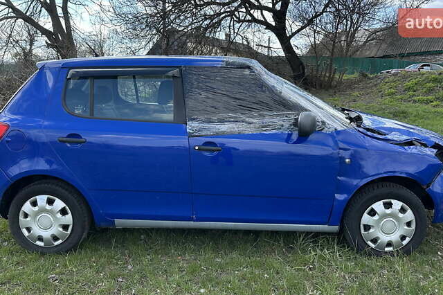 Шкода Фабия, объемом двигателя 1.2 л и пробегом 199 тыс. км за 1800 $, фото 5 на Automoto.ua