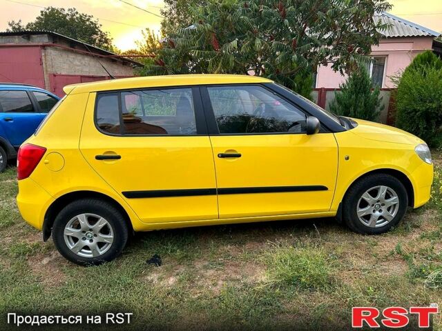 Шкода Фабія, об'ємом двигуна 1.2 л та пробігом 170 тис. км за 4700 $, фото 1 на Automoto.ua