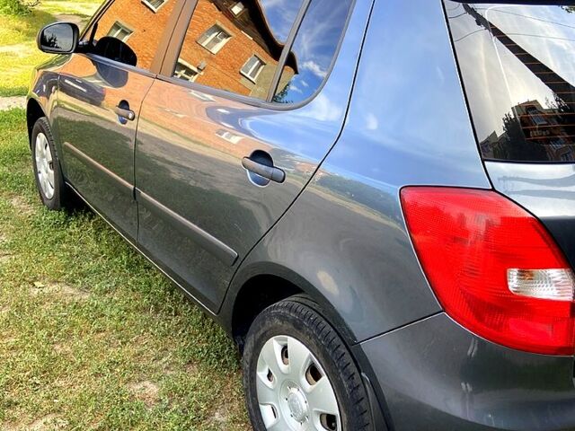 Шкода Фабия, объемом двигателя 1.2 л и пробегом 157 тыс. км за 5500 $, фото 6 на Automoto.ua