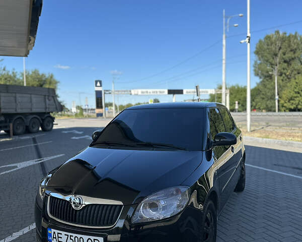 Шкода Фабия, объемом двигателя 1.4 л и пробегом 260 тыс. км за 4650 $, фото 1 на Automoto.ua