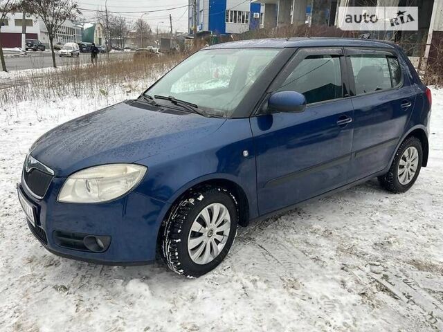 Шкода Фабія, об'ємом двигуна 1.6 л та пробігом 152 тис. км за 5999 $, фото 4 на Automoto.ua