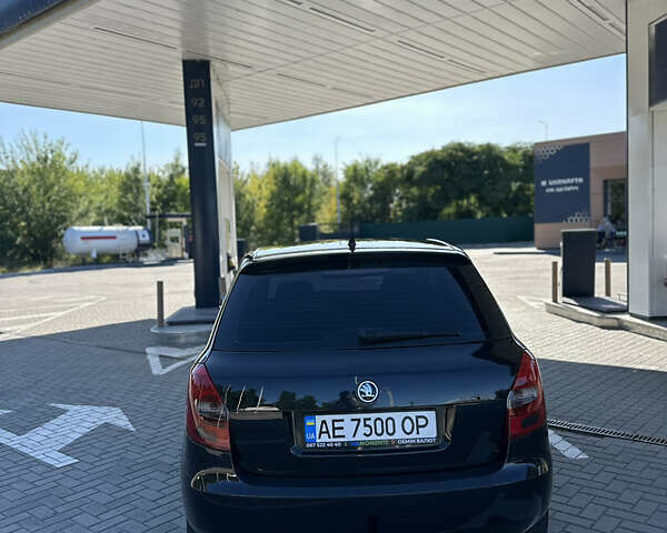 Шкода Фабия, объемом двигателя 1.4 л и пробегом 260 тыс. км за 4650 $, фото 4 на Automoto.ua