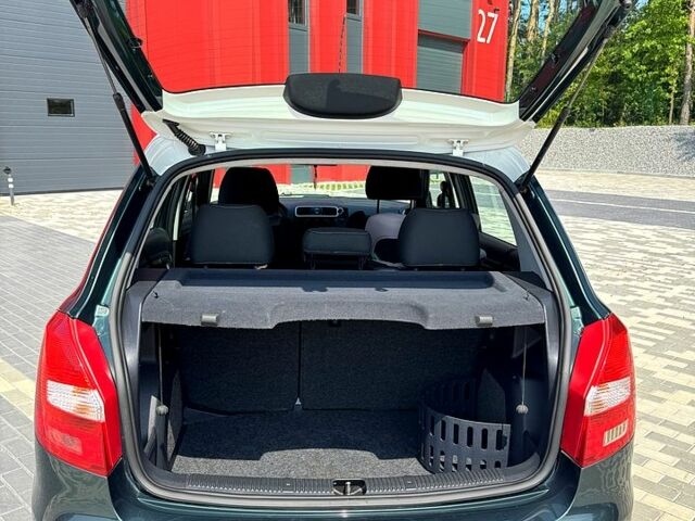 Шкода Фабия, объемом двигателя 1.4 л и пробегом 242 тыс. км за 5600 $, фото 2 на Automoto.ua
