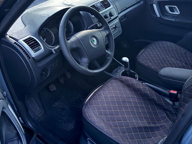 Шкода Фабія, об'ємом двигуна 1.4 л та пробігом 228 тис. км за 4650 $, фото 8 на Automoto.ua