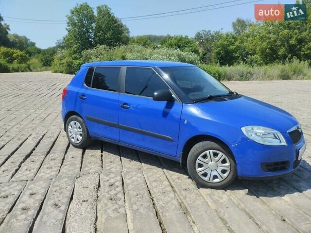 Шкода Фабия, объемом двигателя 1.2 л и пробегом 140 тыс. км за 5500 $, фото 4 на Automoto.ua