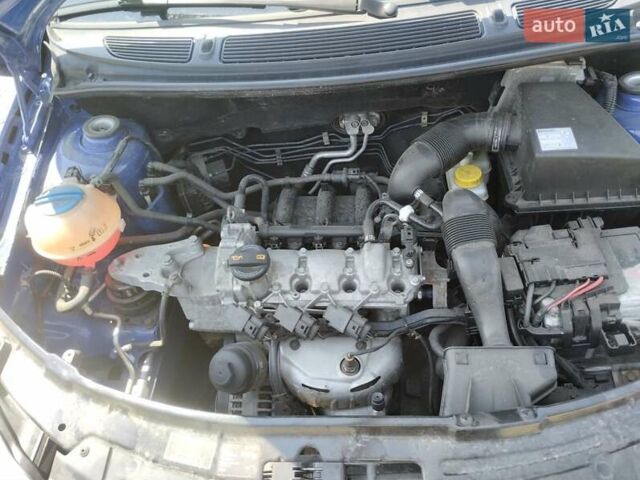 Шкода Фабия, объемом двигателя 1.2 л и пробегом 140 тыс. км за 5500 $, фото 3 на Automoto.ua