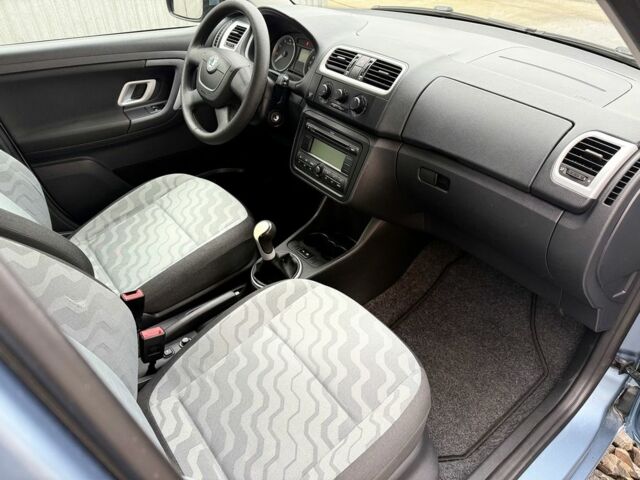 Шкода Фабия, объемом двигателя 1.2 л и пробегом 152 тыс. км за 4500 $, фото 19 на Automoto.ua