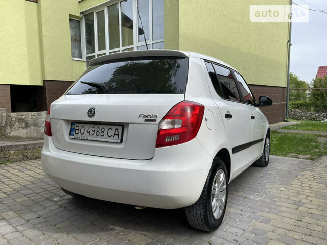 Шкода Фабия, объемом двигателя 1.6 л и пробегом 253 тыс. км за 4899 $, фото 7 на Automoto.ua