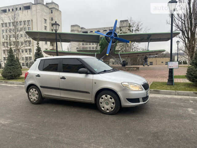 Шкода Фабія, об'ємом двигуна 1.2 л та пробігом 221 тис. км за 4900 $, фото 7 на Automoto.ua