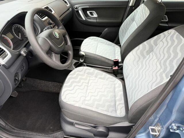 Шкода Фабия, объемом двигателя 1.2 л и пробегом 152 тыс. км за 4500 $, фото 15 на Automoto.ua